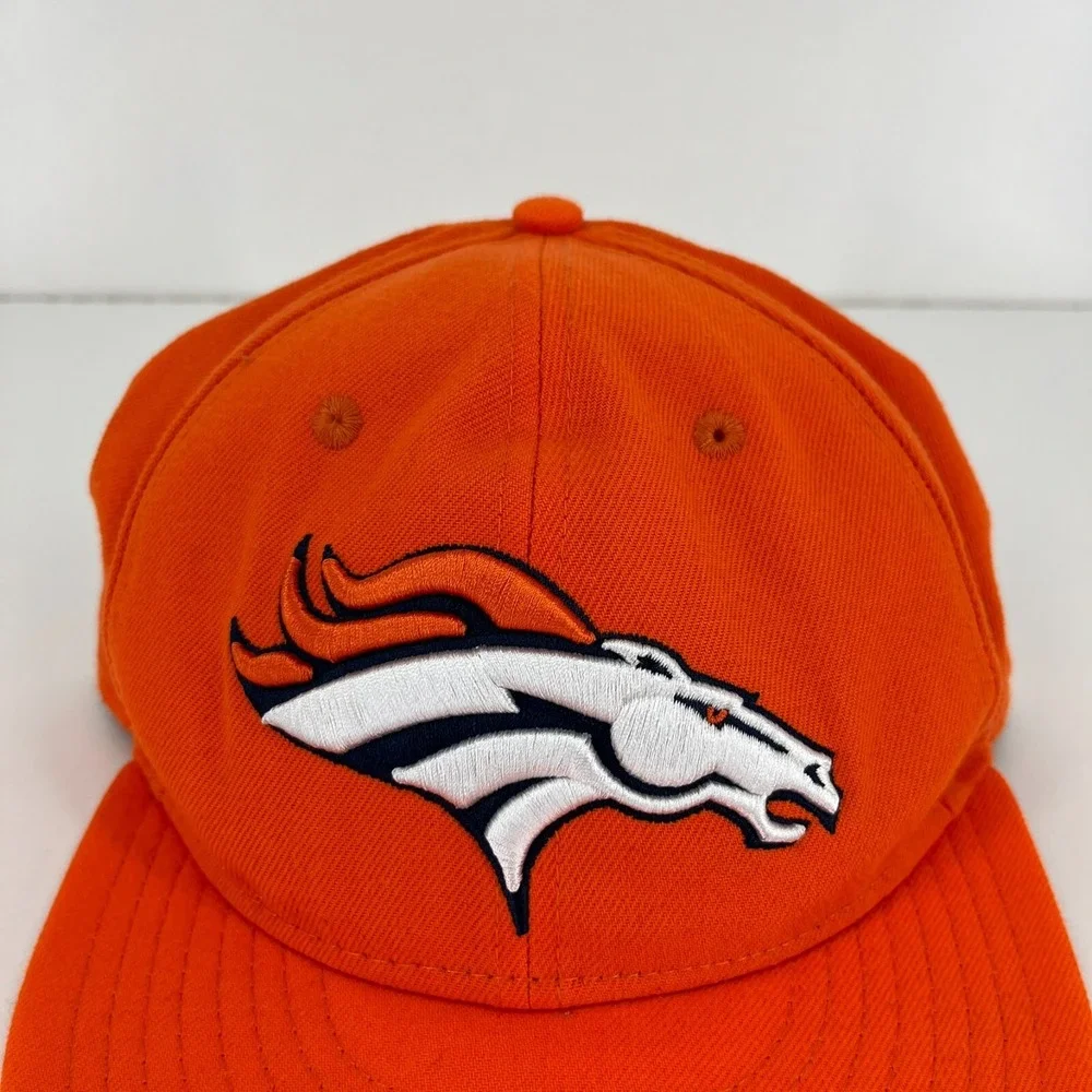 New Era Denver Broncos 59FIFTY Fitted Hat Orange Mens Size 7 3/4 NFL Cap